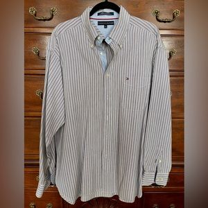 Tommy Hilfiger Button Down Shirt